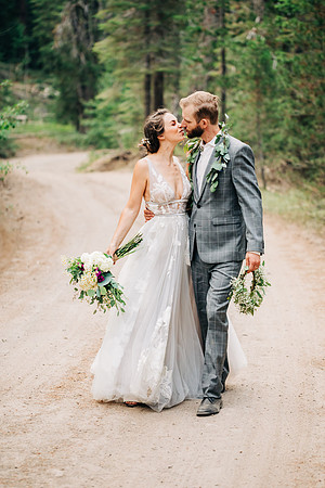 Angela McInarnay & Eric wedding