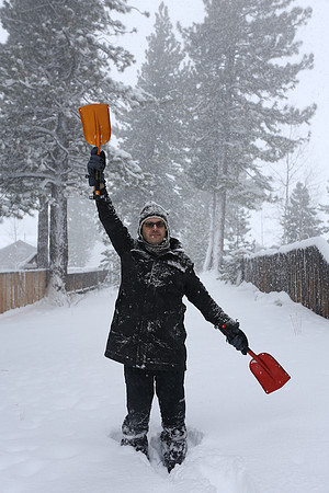 007_nezvayners_December 22, 2012