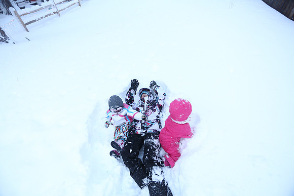 015_nezvayners_December 22, 2012