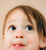 1YO baby studio photo session