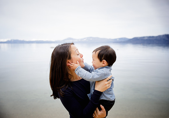 Tahoe Truckee family photographer