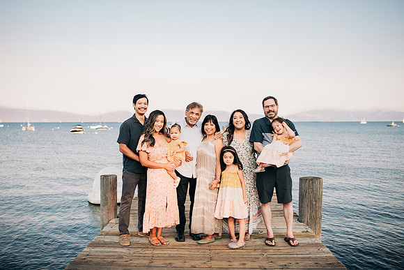 Extended family photo session Lake Tahoe
