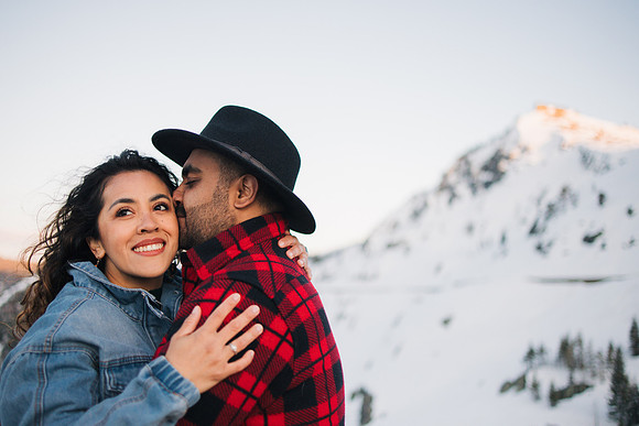 tahoe truckee winter engagement photo locations